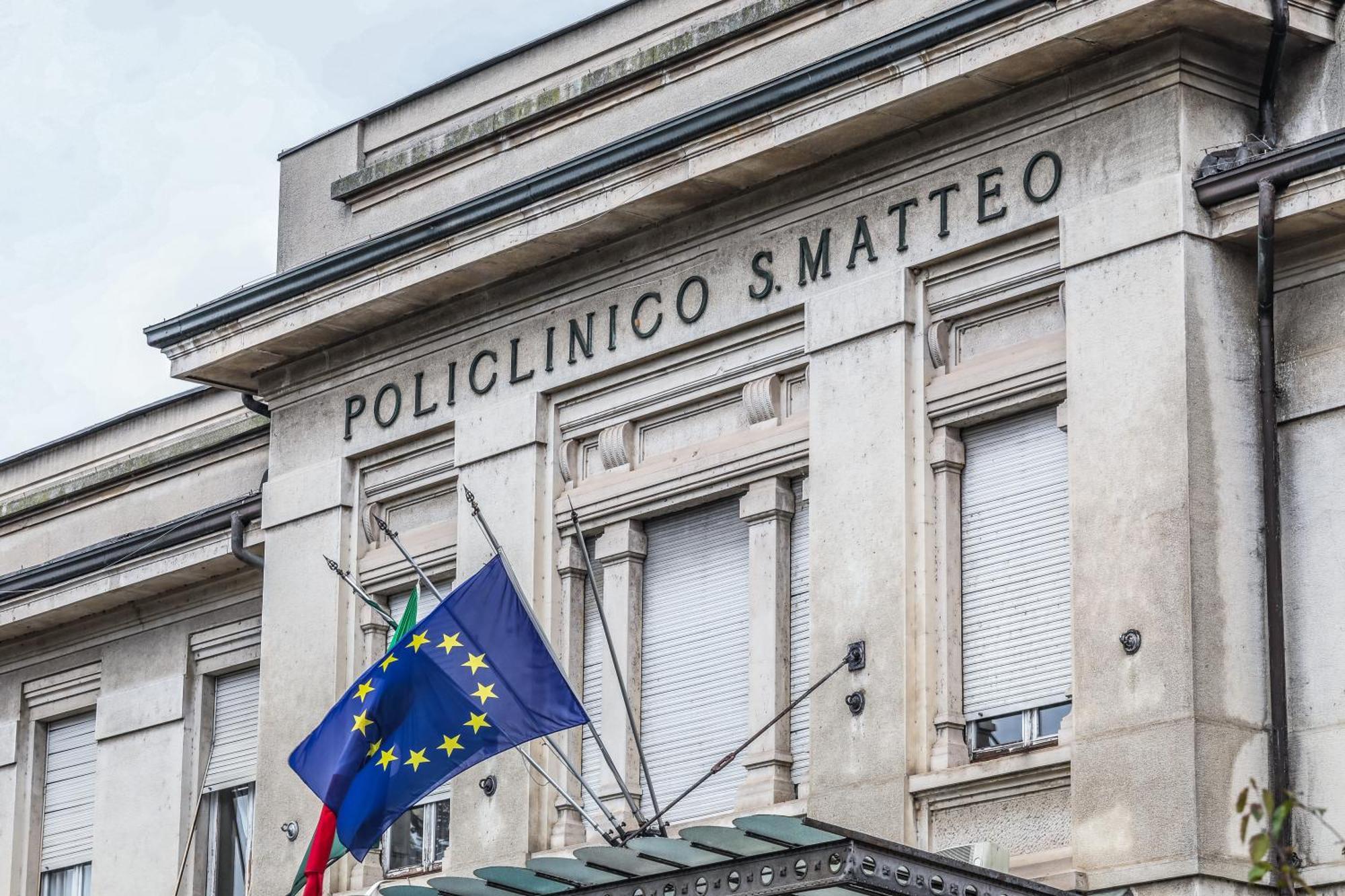 Suite Angolo Alla Stazione - Appartamento Con Terrazzo Panoramico ปาเวีย ภายนอก รูปภาพ